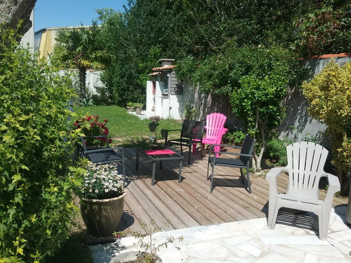 La Roseraie Aytre Exterior photo